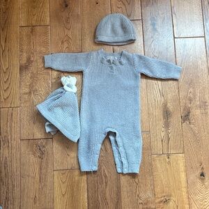 Barefoot Dreams Gray Knit Baby Footie Set